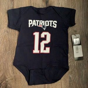NWT NFL Patriots Brady 3 Month Navy Onesie